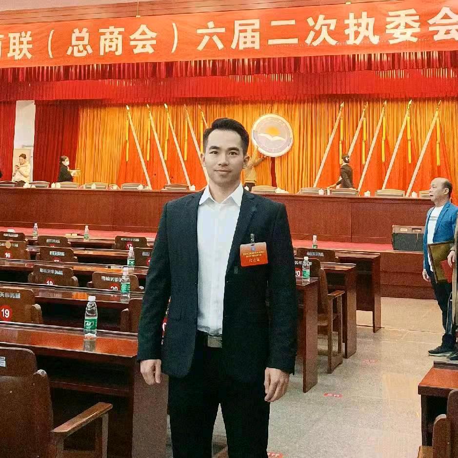 店长阿泰