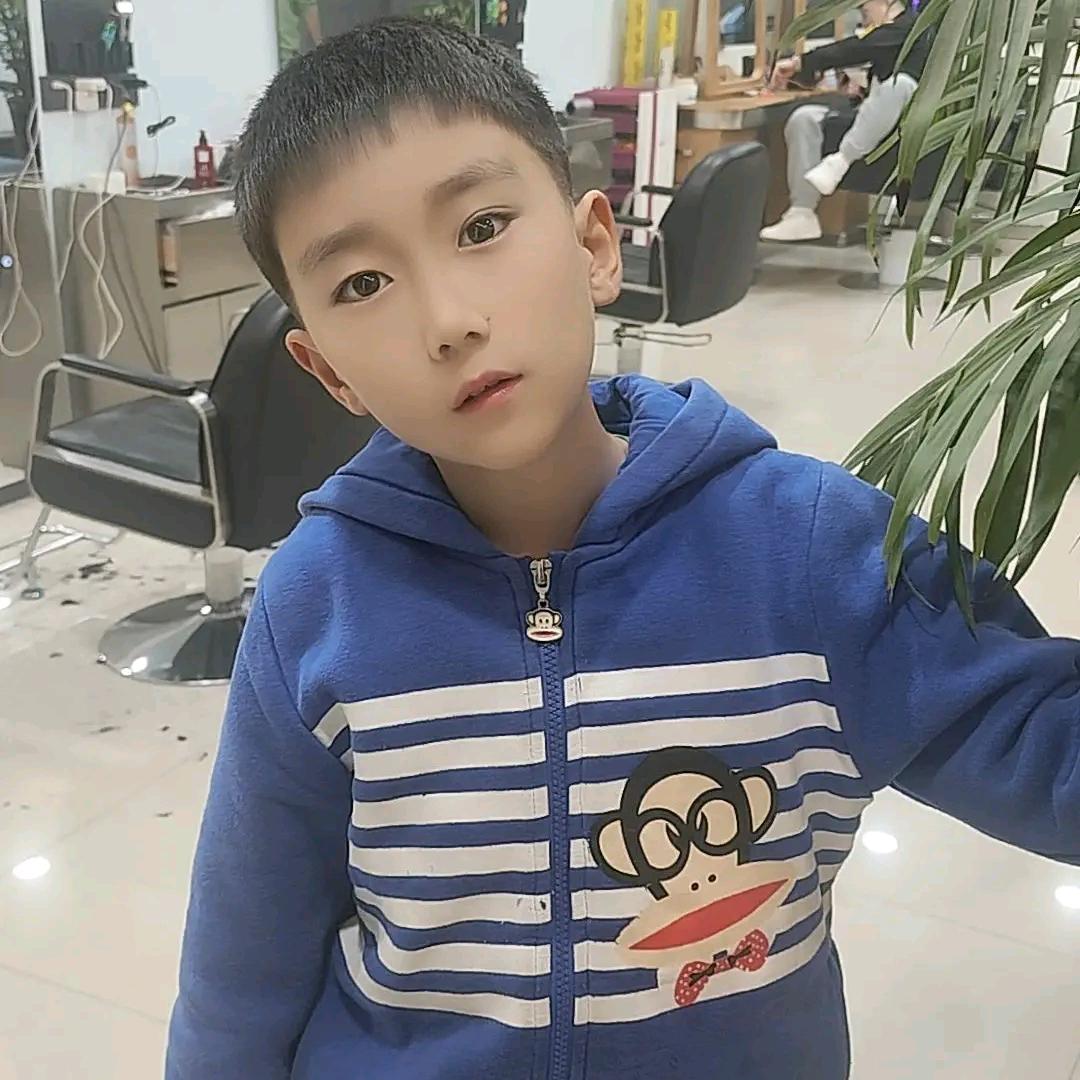 一生坦荡（有一说一）