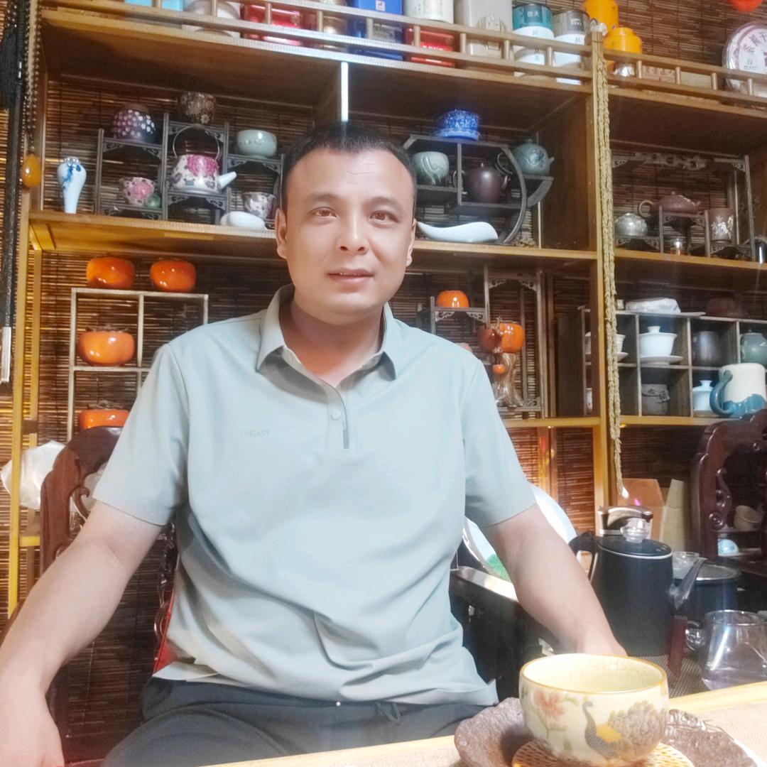 雷震宇～蔚县水泥墓室加工厂