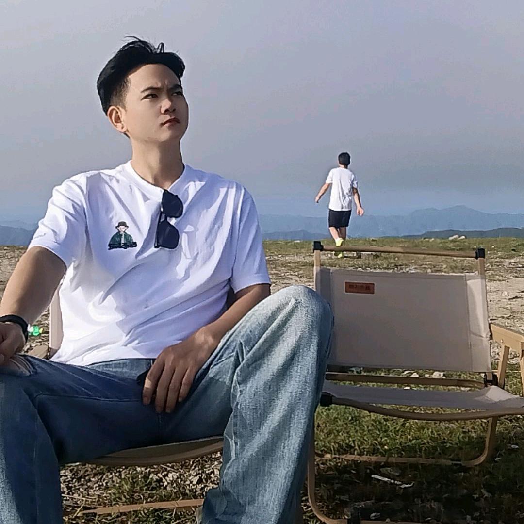 Lucky 东