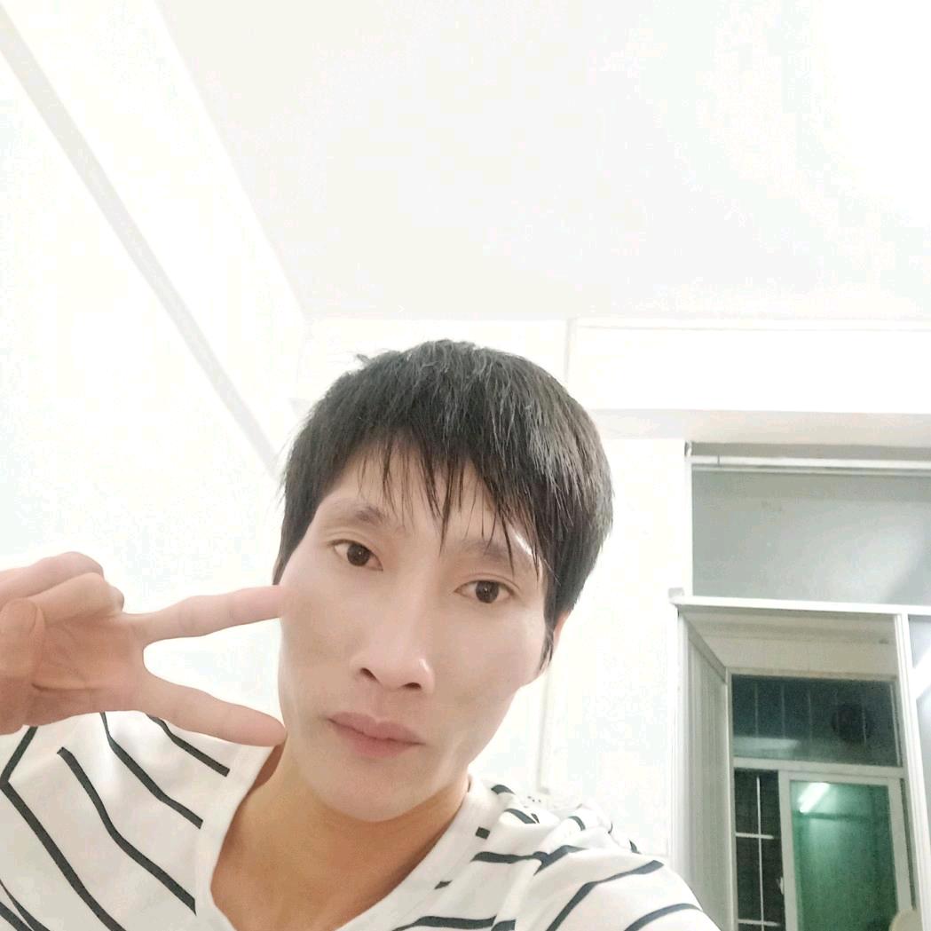 👀大表锅👀