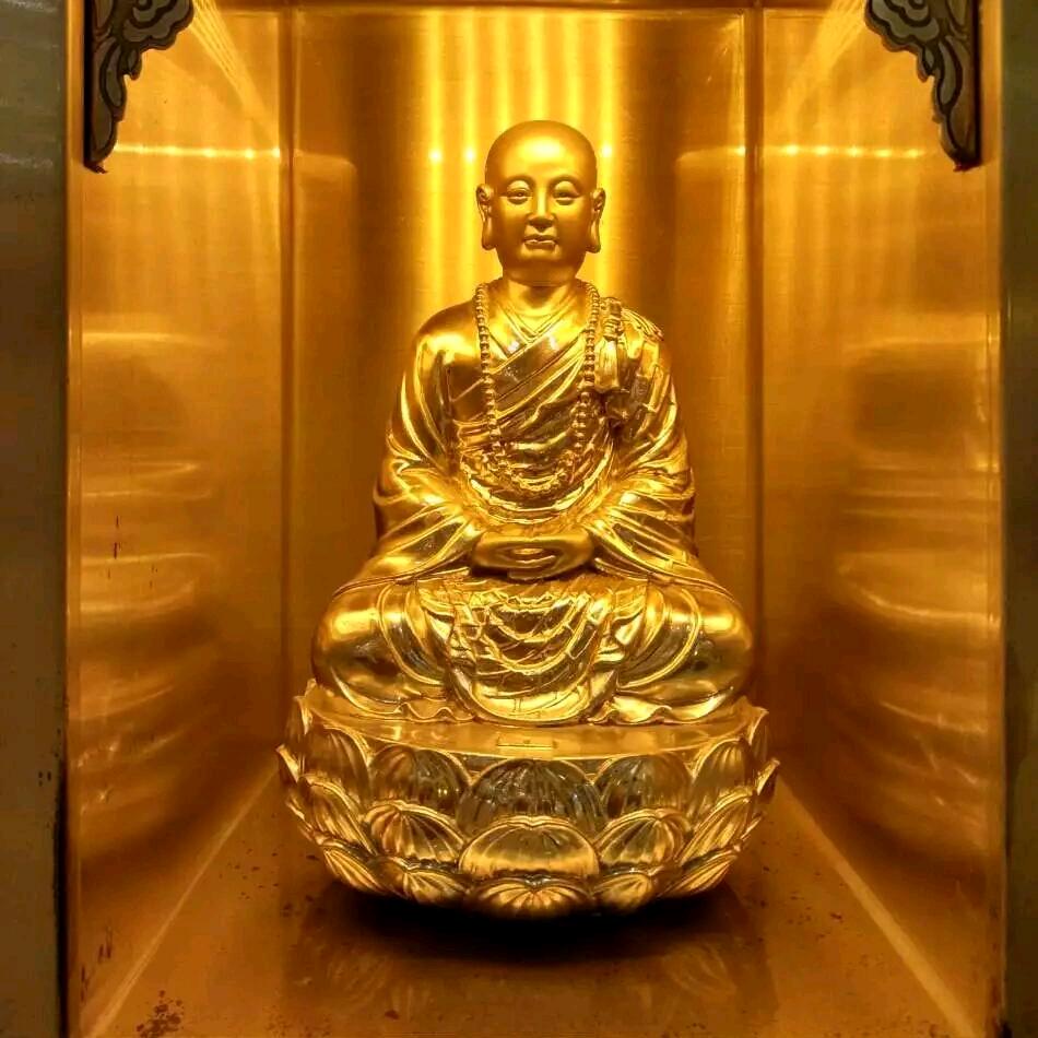 小黄~光伏发电站