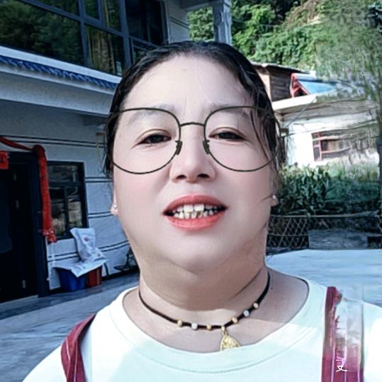罗兴珍