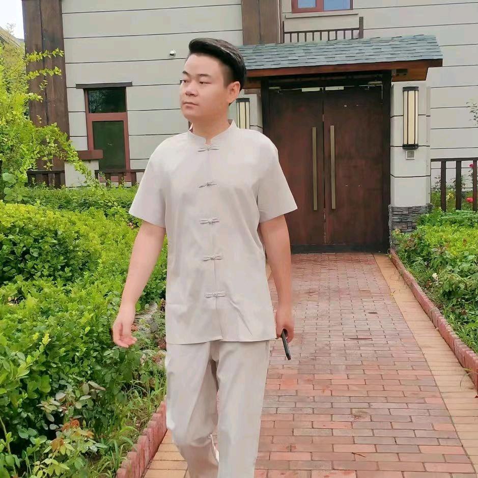 郭子知足常乐悟道修心～无任何小号