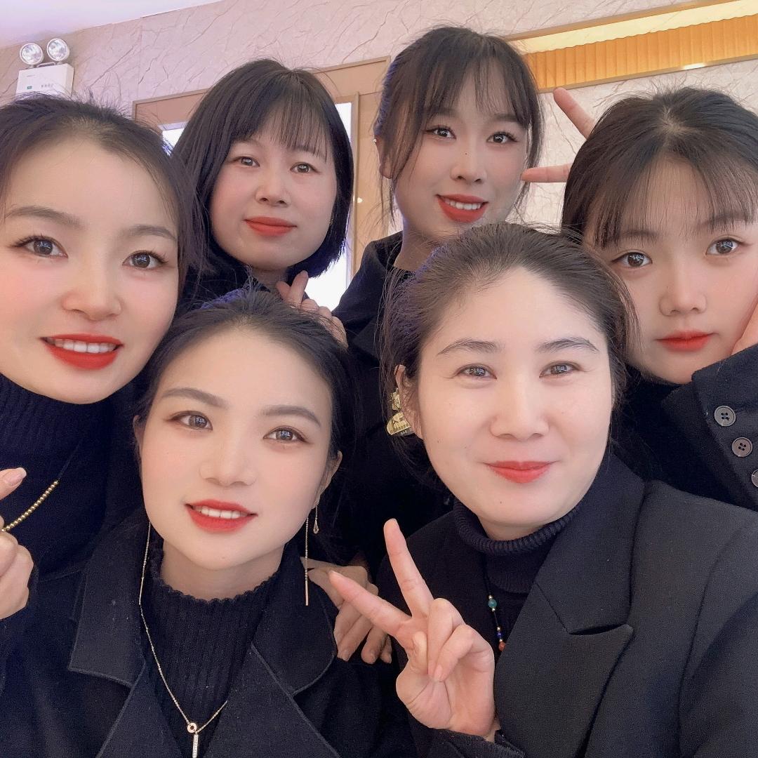 龙凤佳人珠宝芝芝，有关必回