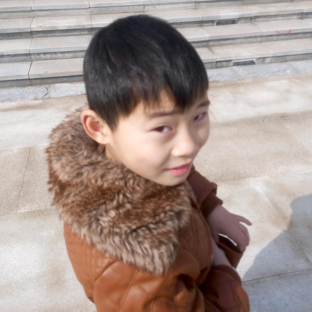 亮哥哥