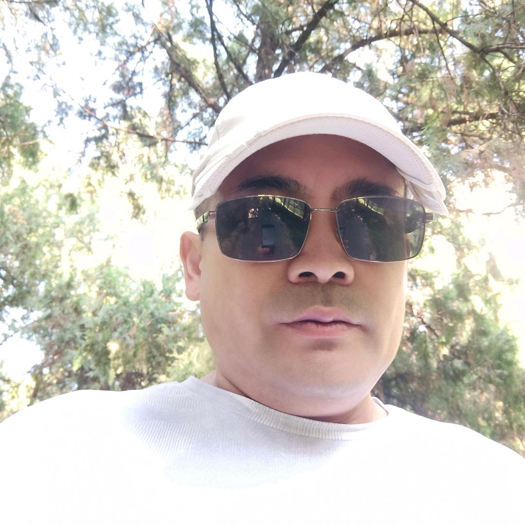 大傻哥（傻哥流浪上午9：30开播）