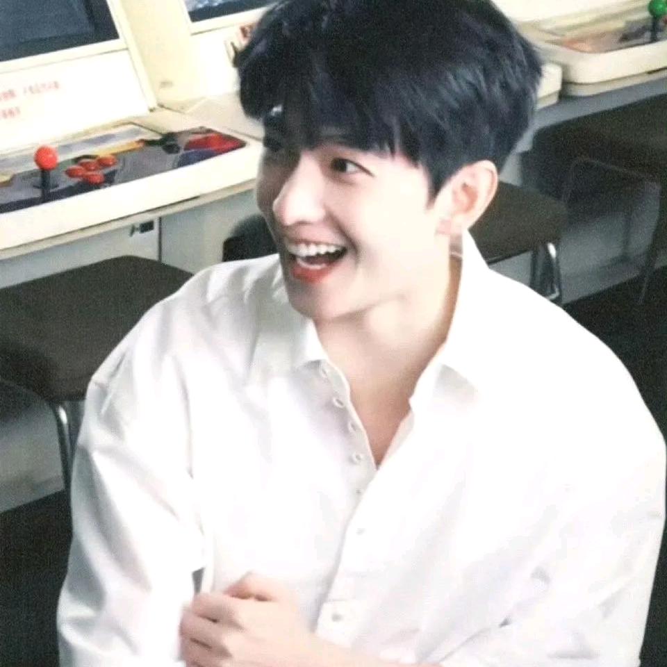 赚钱给老公养小三