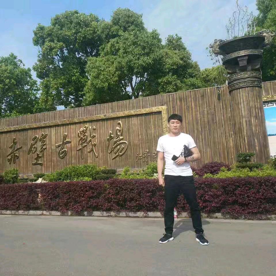 嗨，我是明哥