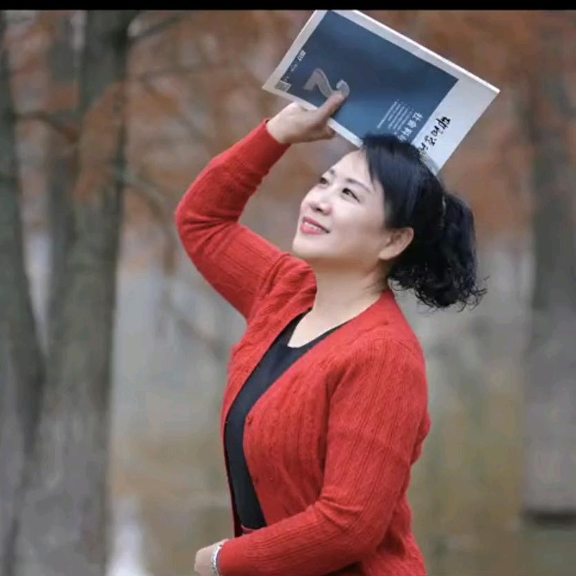 “莲”蜜相伴