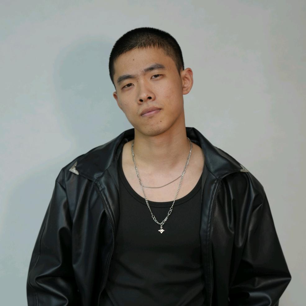洛翔