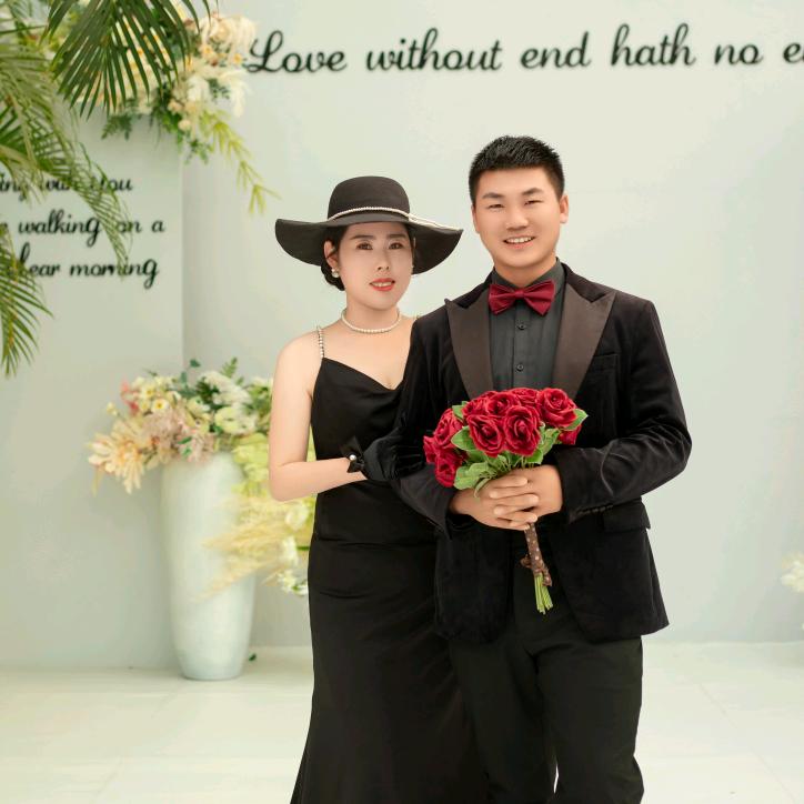 赤城布丁美甲美睫