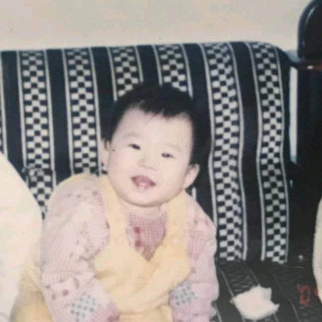 一朵风中摇曳的霸王花