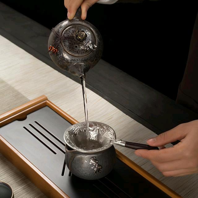 尚 汇 小宇杂货铺