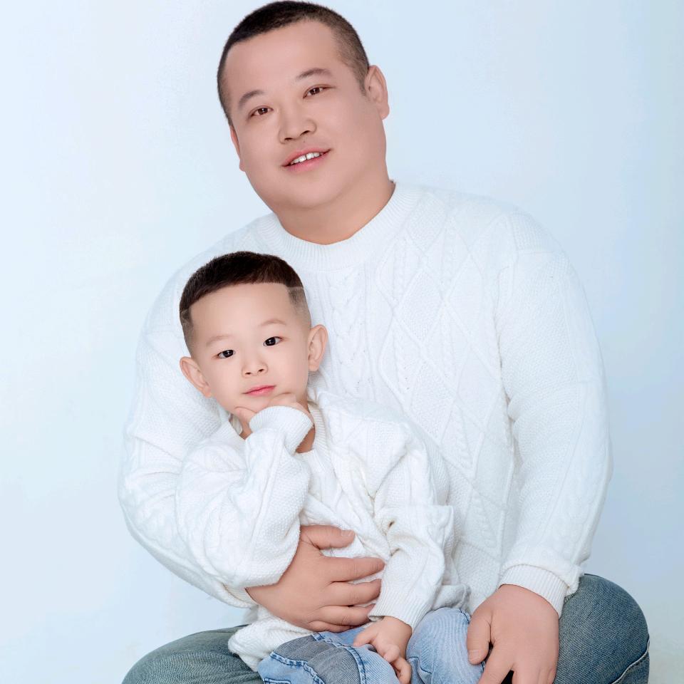 王小欠