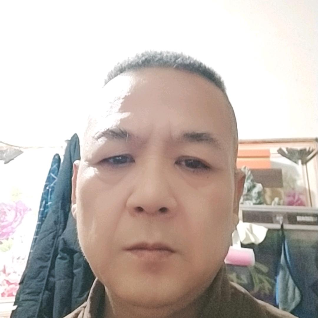 郑聚。字天胜