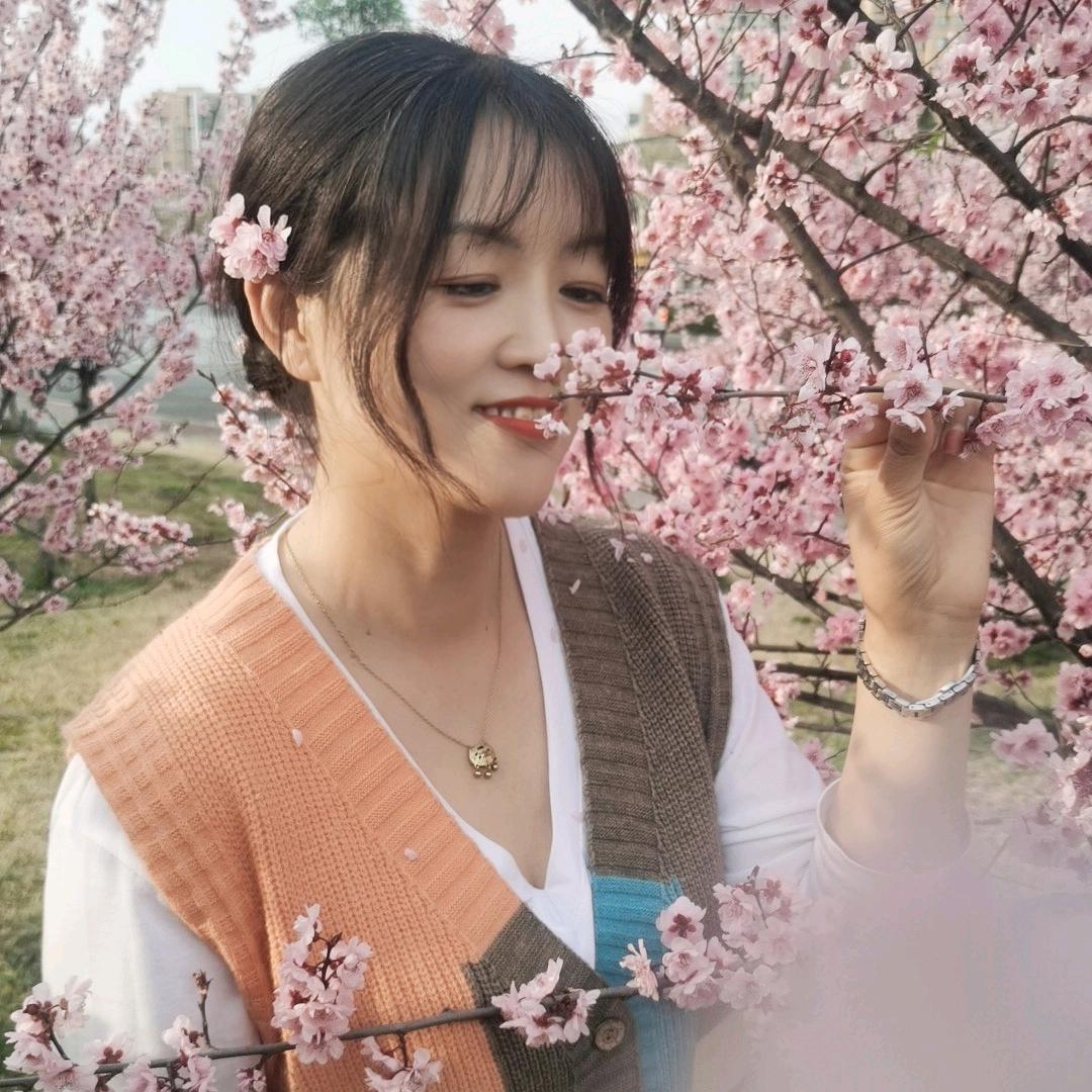娟姐在这儿呢！