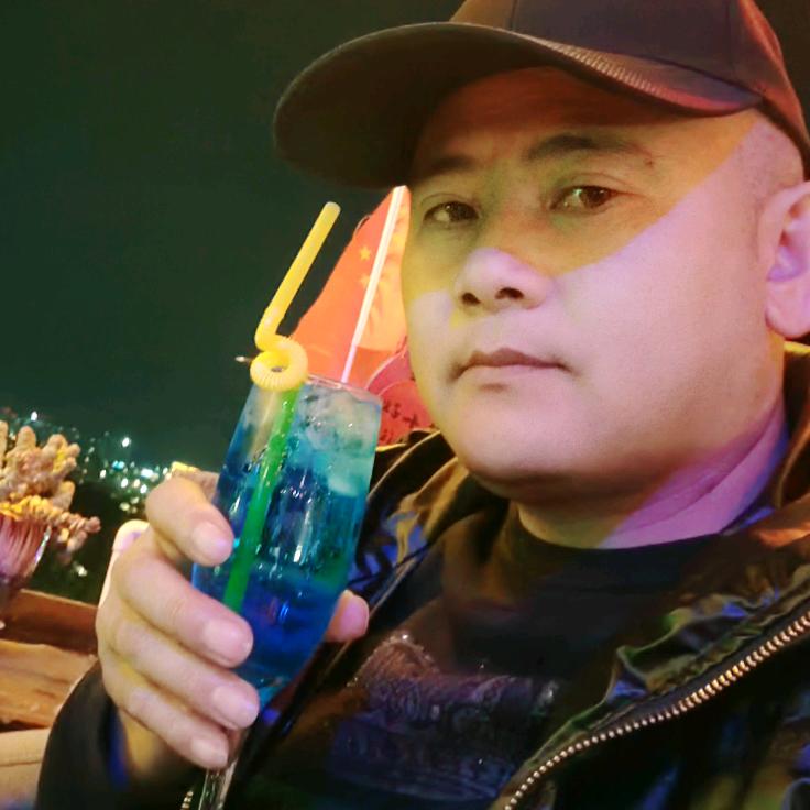 回眸一笑鸡飞狗跳