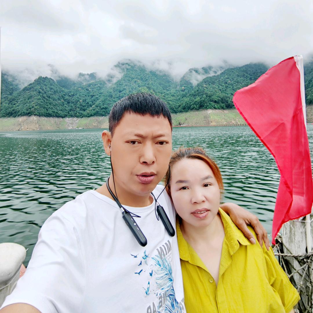 真爱无言《拒绝私聊，谢谢！》
