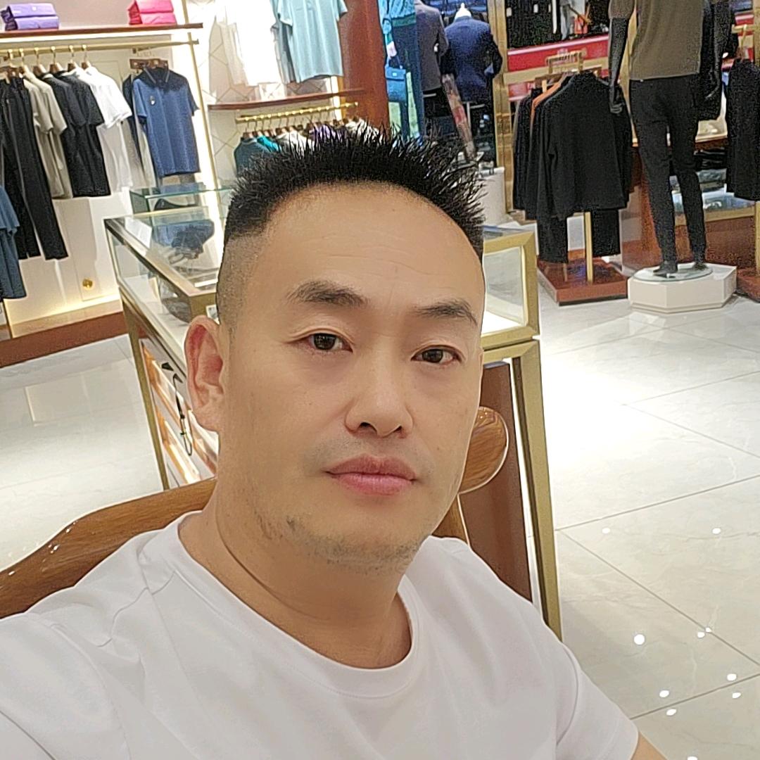 雄鹰