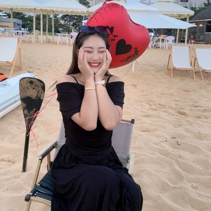 长治嘴姐泉资曼美妆