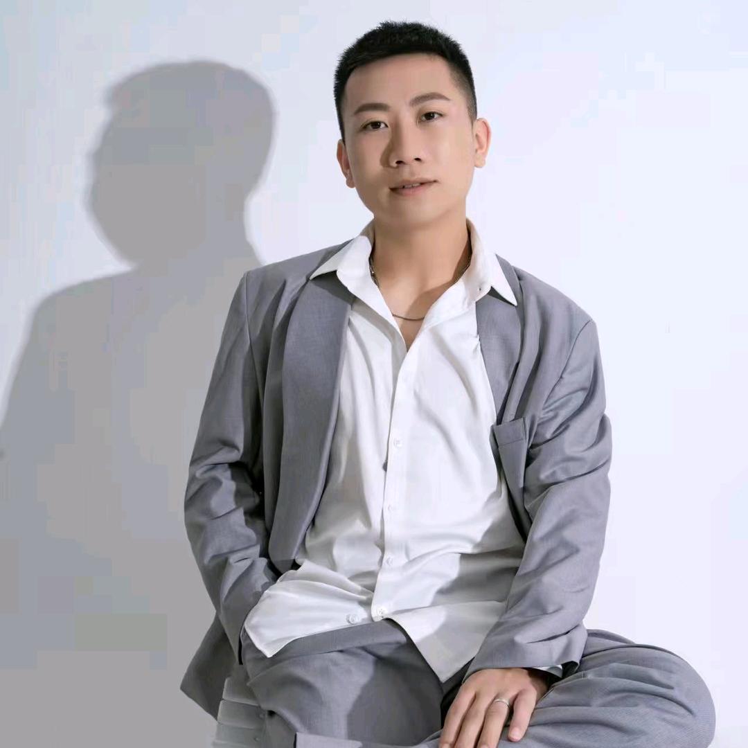 勇哥 在努力