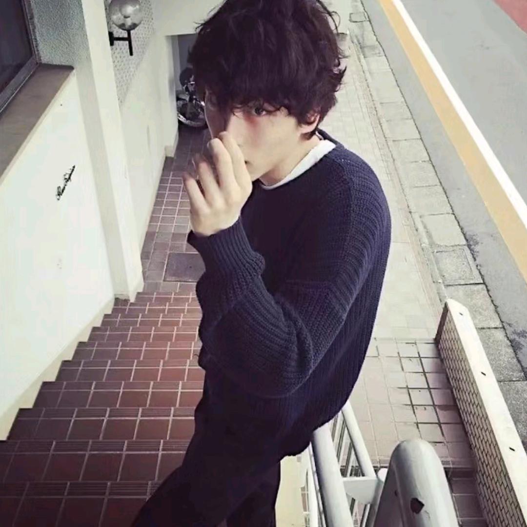 明明就_