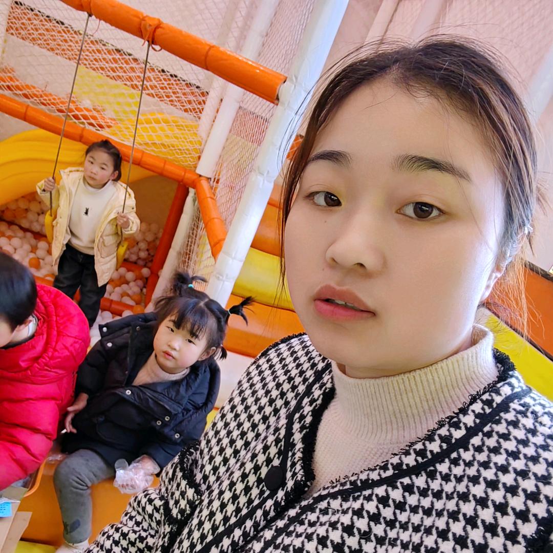 小兰姐(❁´◡`❁)*✲ﾟ