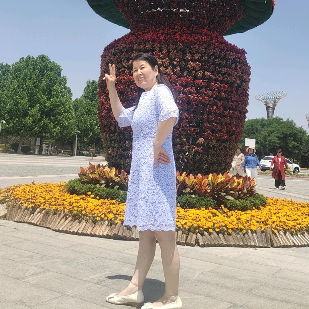 白云一朵 每天上午10：30开播