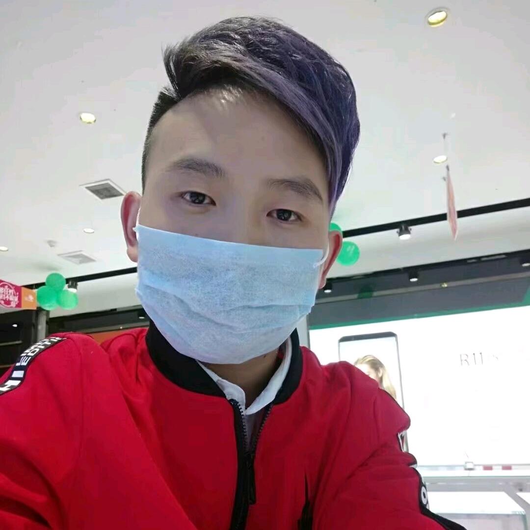 余生我护你，谁若动你，我必定毁了他