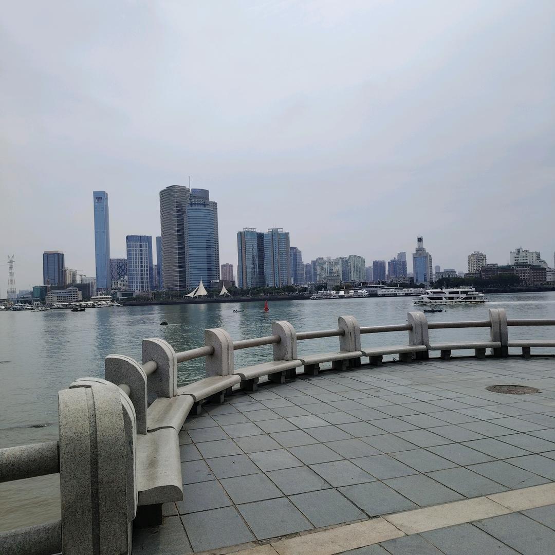 $先赚一个小目标$