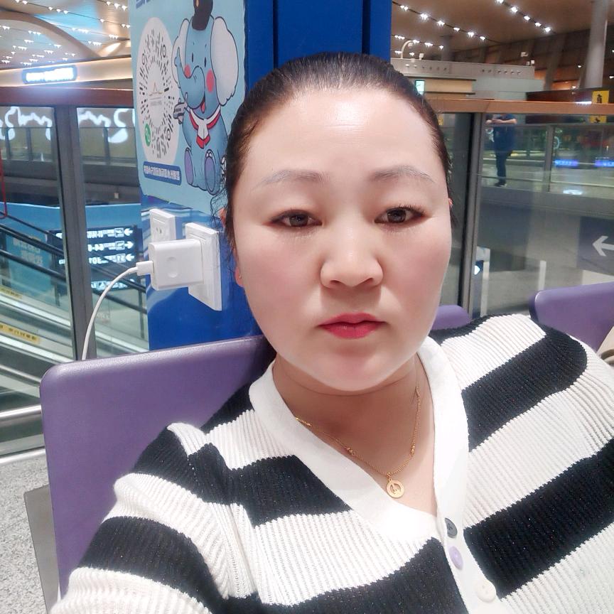 老罗家女儿
