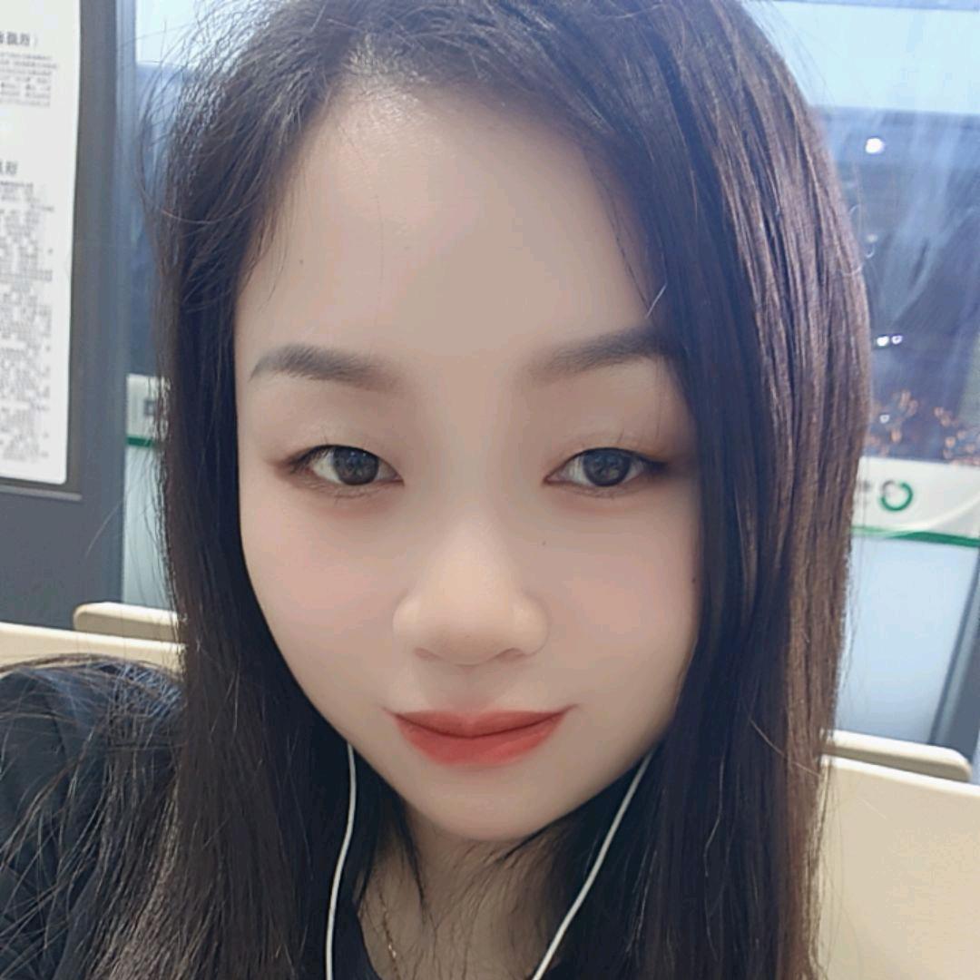 钛材料销售小姐姐