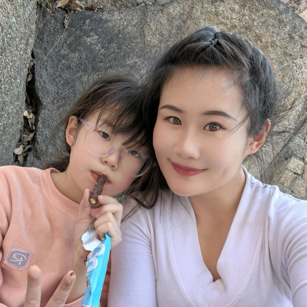 珊总 🇨🇳平舆演出歌舞