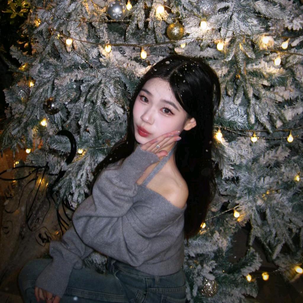 一颗小草莓🍓