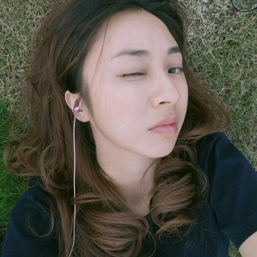 (∗❛ั∀❛ั∗)小羽毛