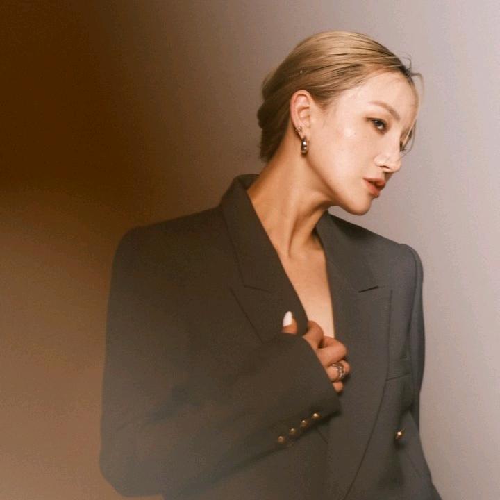 洛哥（高端女装）