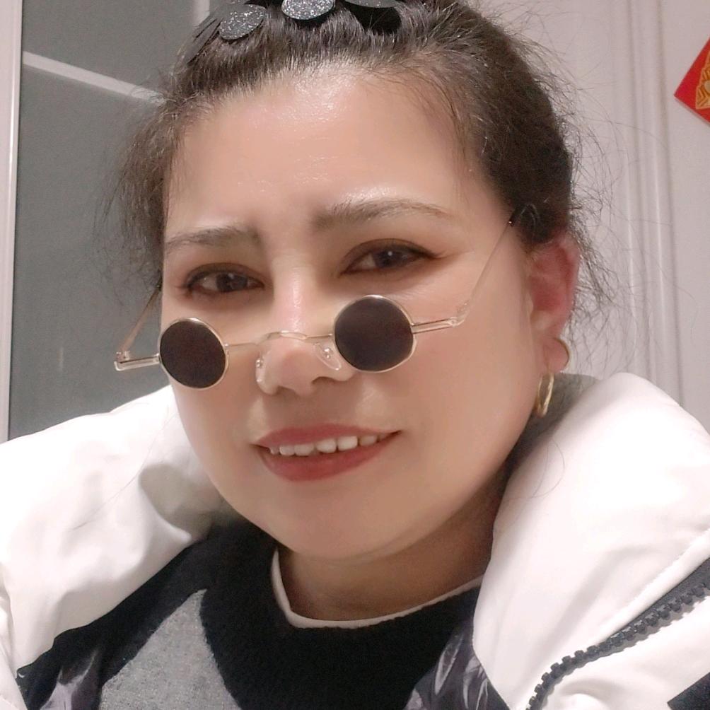 @，英姿飒爽，