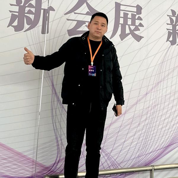 张旭  玻璃   系统门窗