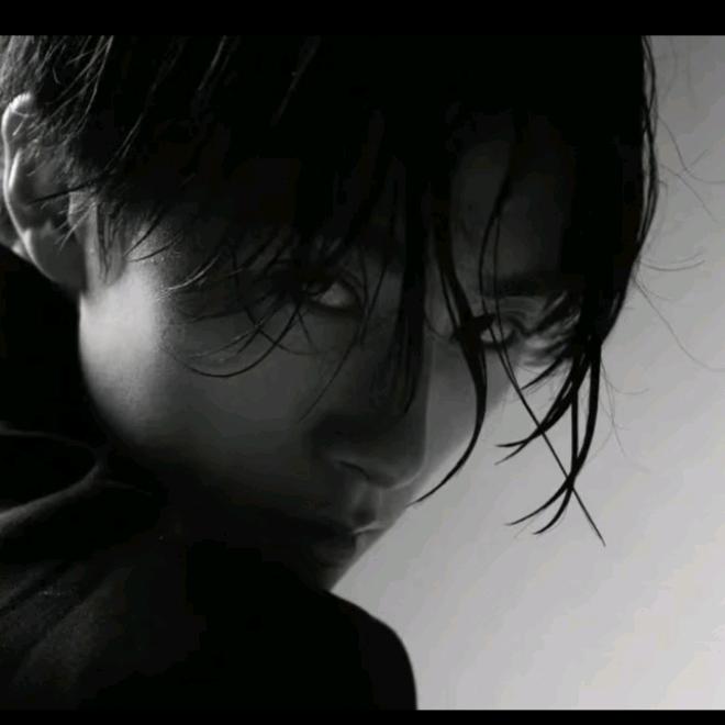 💔ꦿ໊故事᭄🕊带泪᭄ꦿᩚ٭