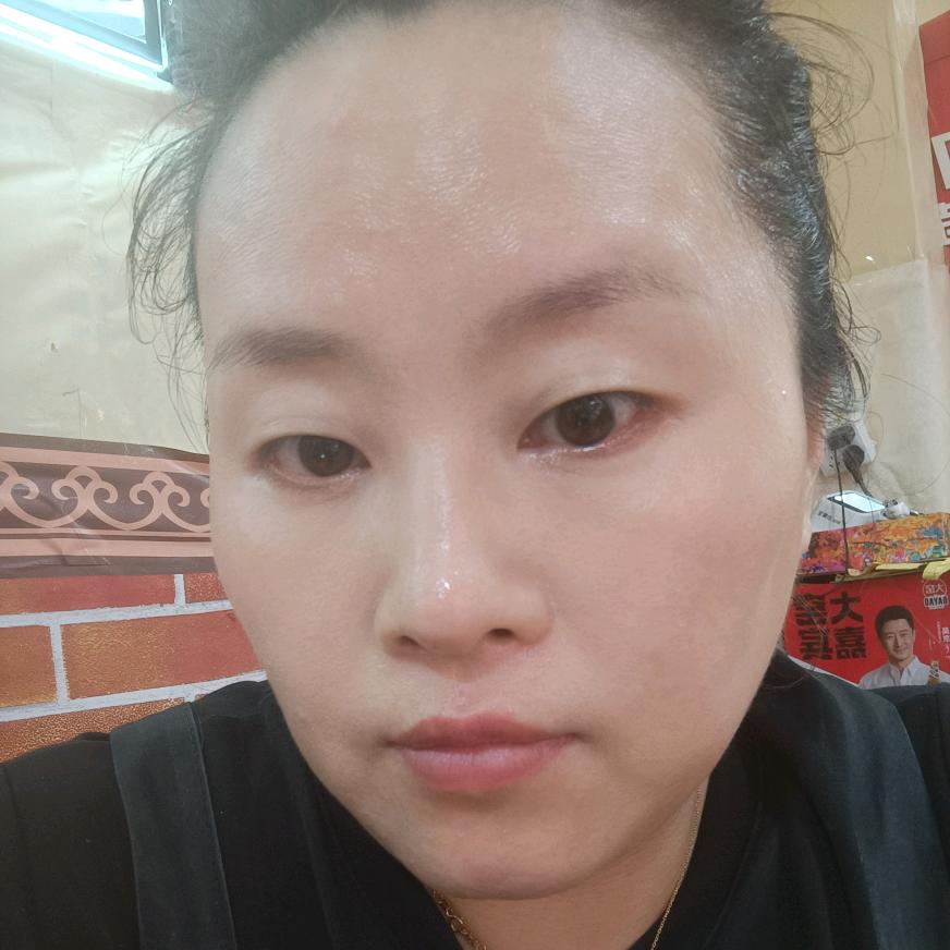小两口铁锅炖东北菜（蕾姐）官方号