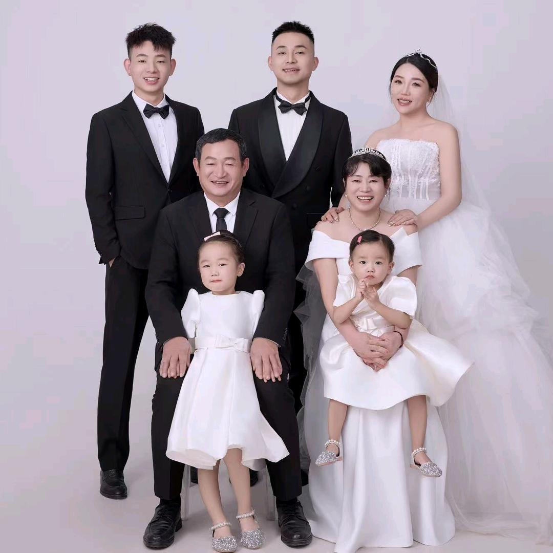 花姐(小孟妈妈)(美丽婆婆)