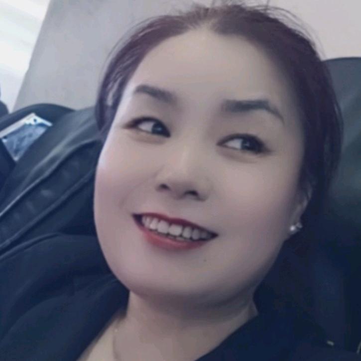 潘