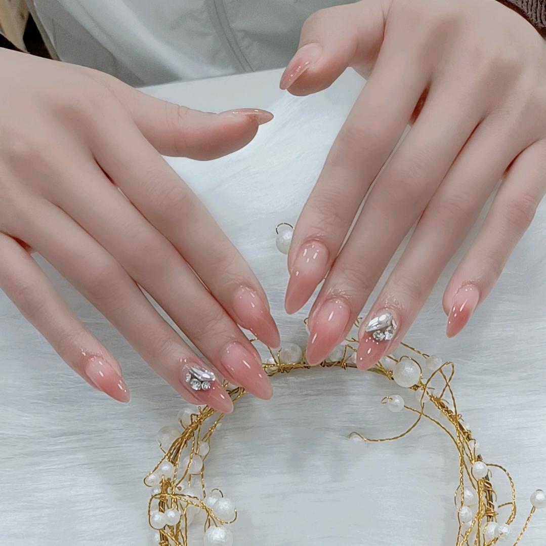 🌸🌸柒玥美甲