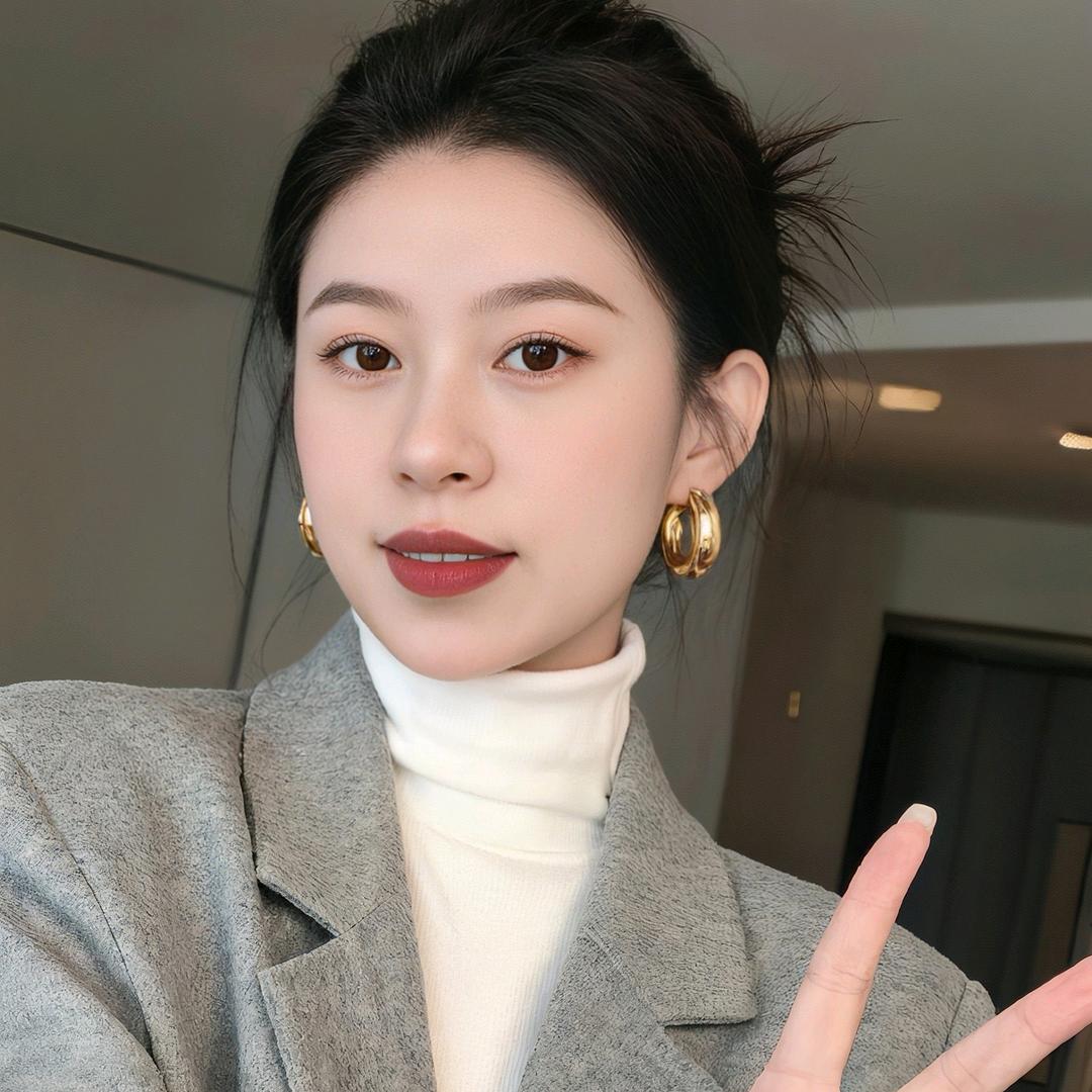 鲍鲍呀（努力中）