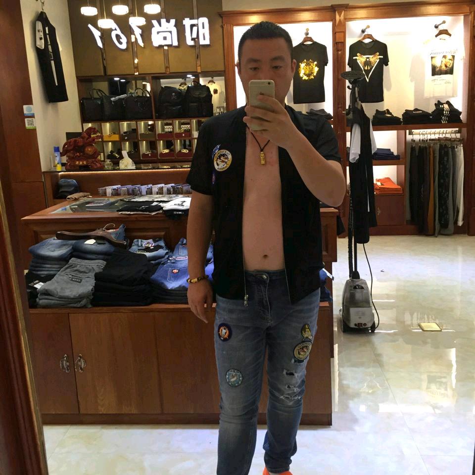 时尚的农夫🌹💧