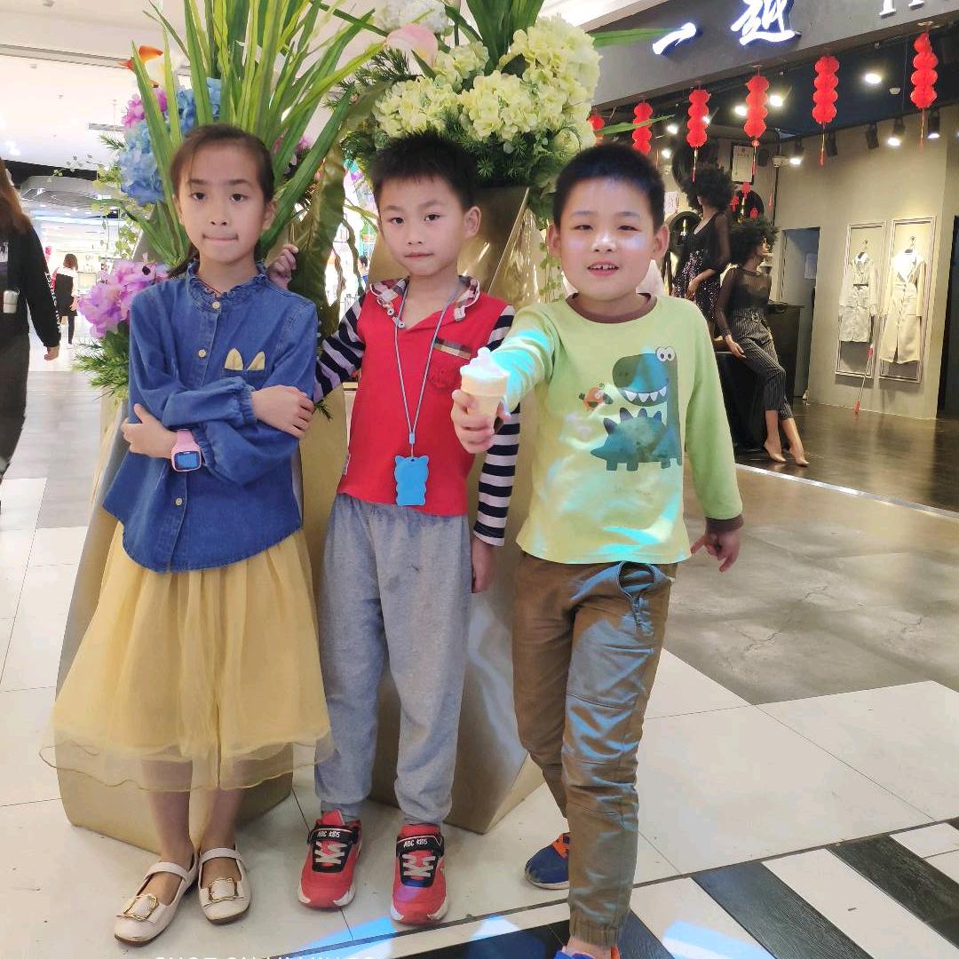 90后玩王者（早10点，晚10点开播）