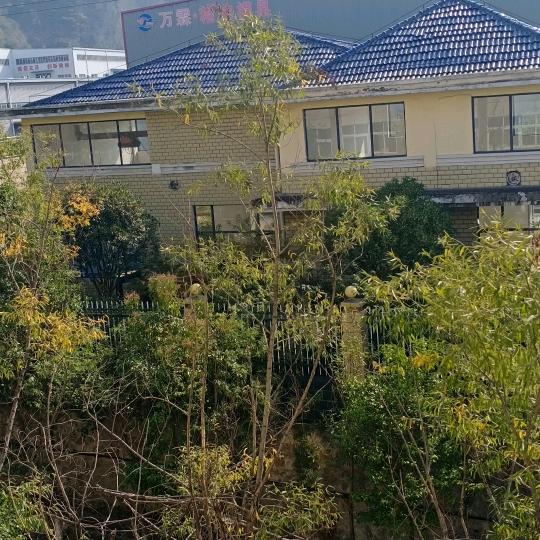 用户2409596312398顺心