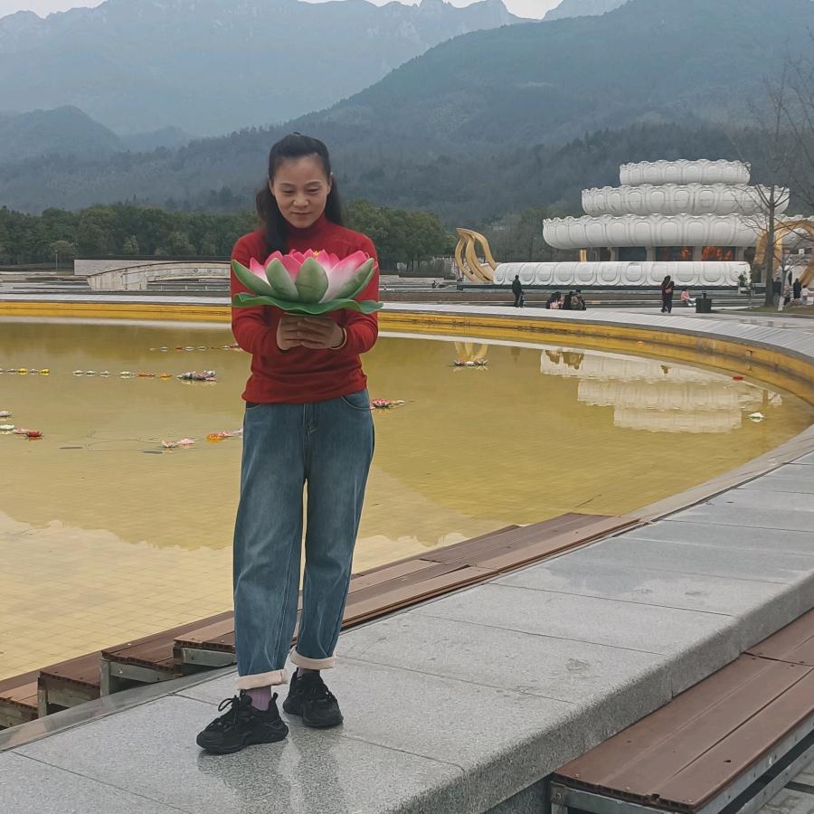 青青十，精品女装，拾伍年的老店