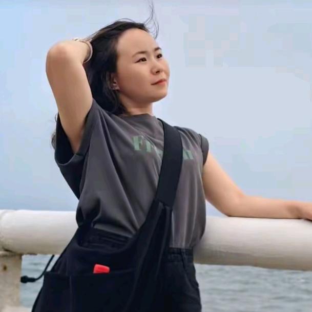 盈、妮儿